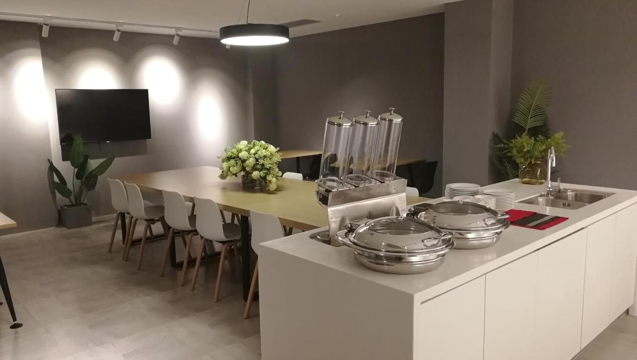Ln Residence Changdi - New Aiqun Building - Canton Fair Free Shuttle Bus During Canton Fair Period Dış mekan fotoğraf